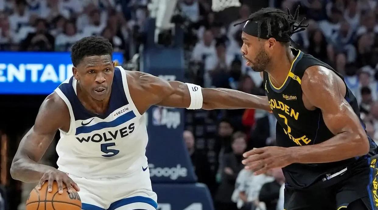 风云突变!纽约尼克斯窗口期外线爆发,NBA季后赛版图或变,悬念犹存,更衣室氛围转暖(2024nba季后赛最新战况图最新) 风云突变!纽约尼克斯窗口期外线爆发,NBA季后赛版图或变,悬念犹存,更衣室氛围转暖(2024nba季后赛最新战况图最新)